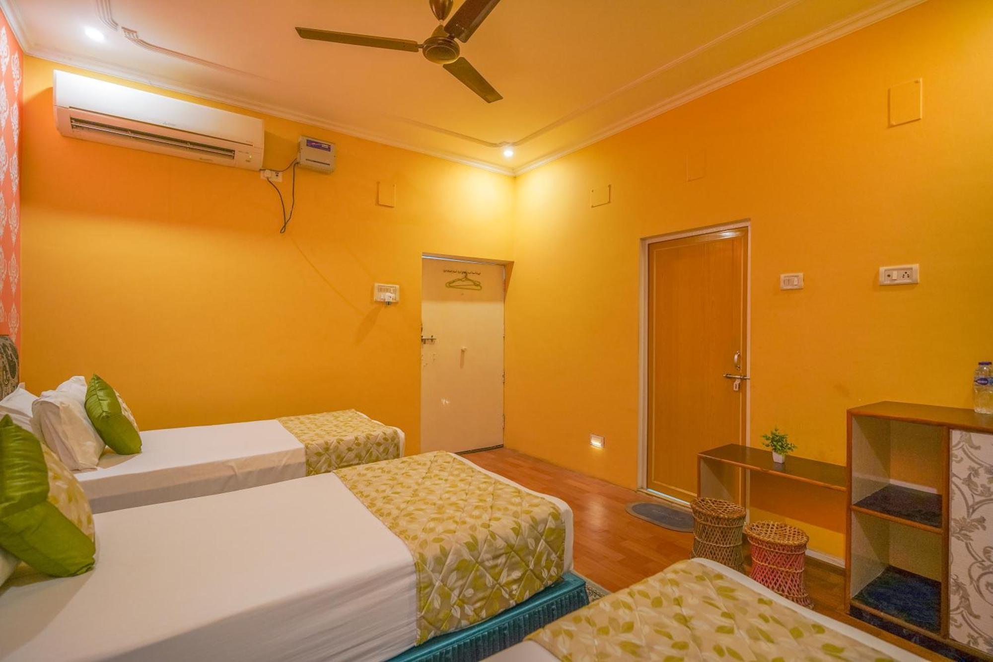 Tara Guest House Varanasi Exterior foto
