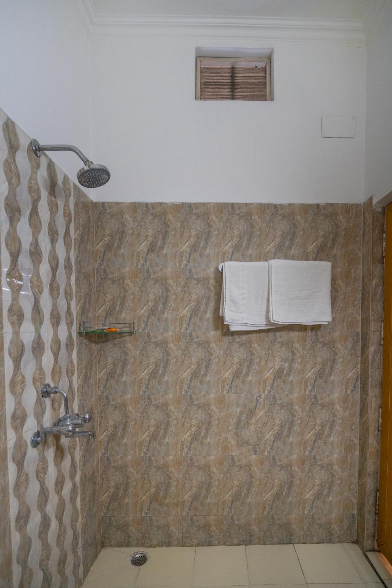 Tara Guest House Varanasi Exterior foto