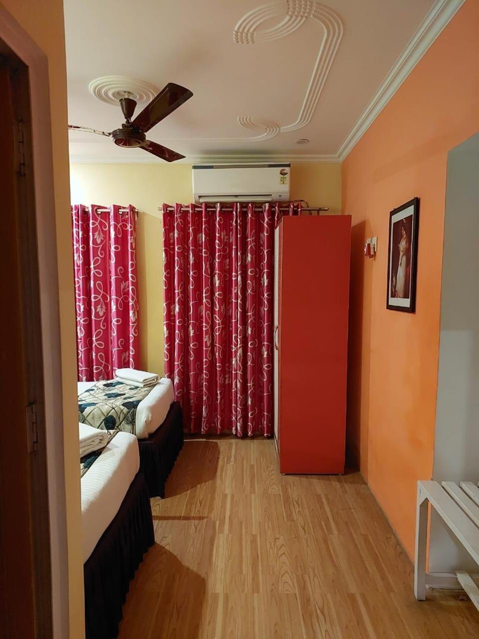 Tara Guest House Varanasi Exterior foto